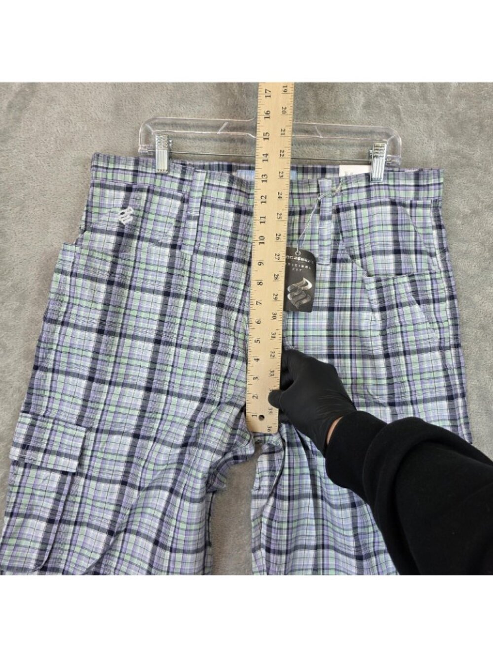 Rocawear Cargo Shorts Mens 36 Blue Plaid Cotton Original Fit 15 Inseam Hip Hop - Picture 9 of 13